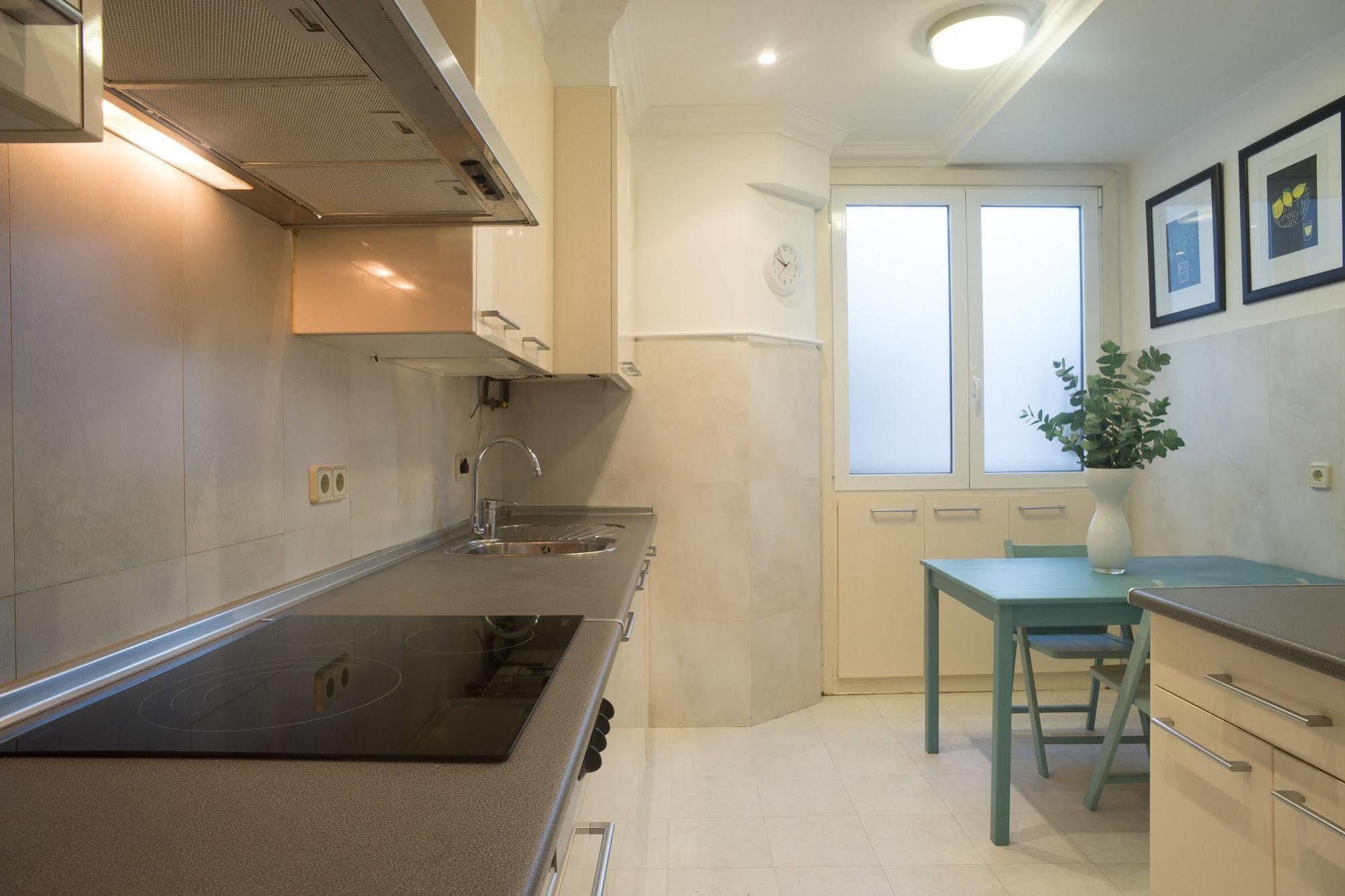 סן סבסטיאן La Plage Zurriola - Ib. Apartments מראה חיצוני תמונה